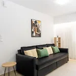 Апартаменти Maria's Comfort 300 Metre From The Sea Ретимно (Крит)