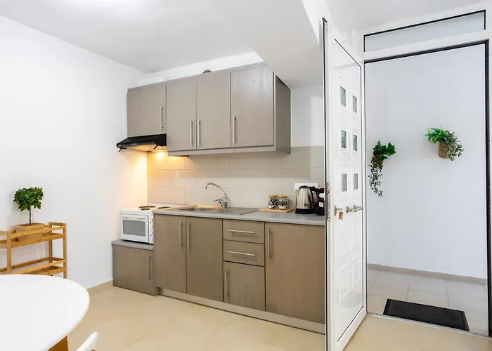 Maria's Comfort 300 Metre From The Sea Appartement *