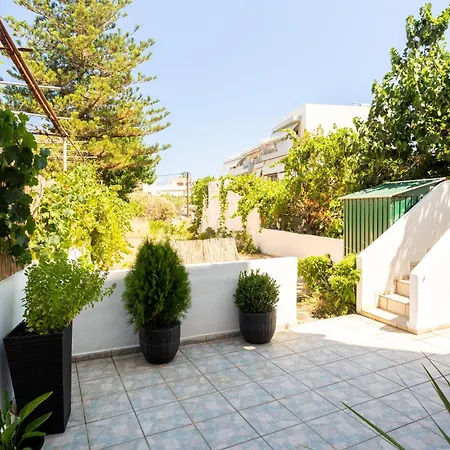 Maria's Comfort 300 Metre From The Sea * Retimno